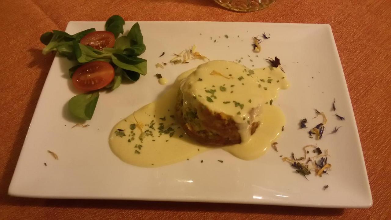 Hotel Salus Salice Terme Zewnętrze zdjęcie