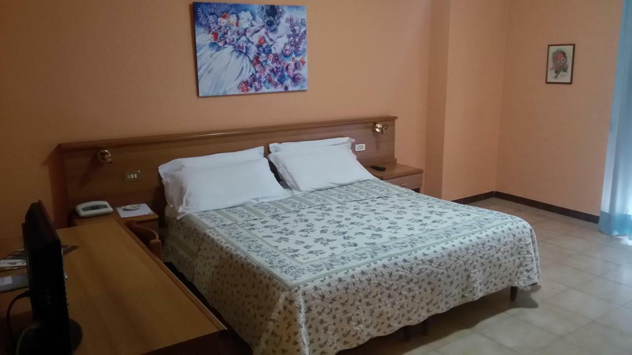 Hotel Salus Salice Terme Zewnętrze zdjęcie
